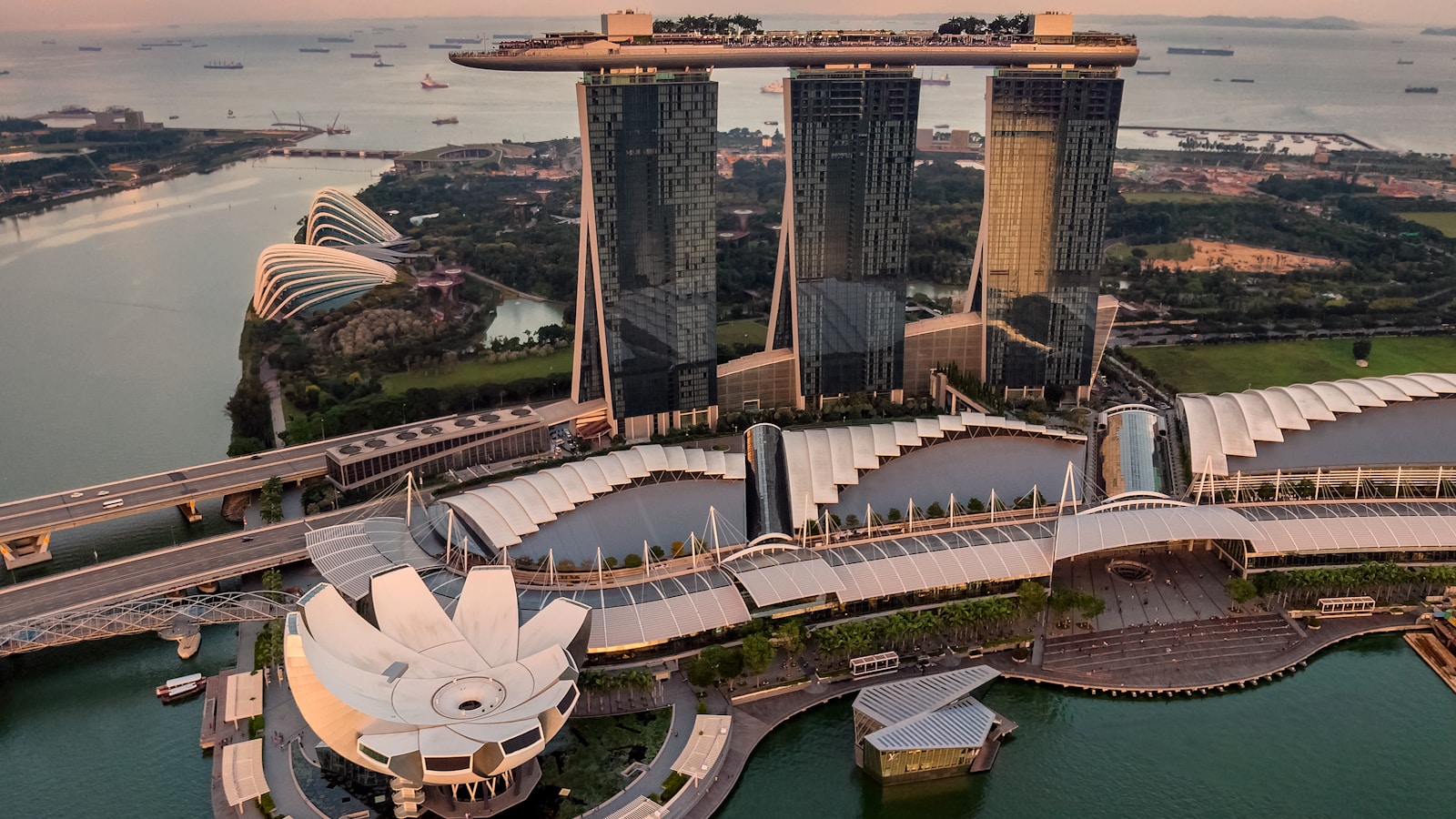 Singapore — vacation deals